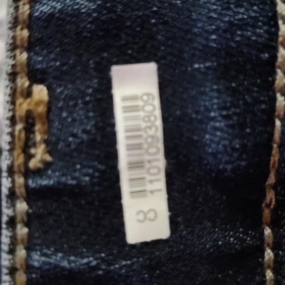 Women’s WHBM Jeans Size 10 Straight Crop Embellished Hem - Picture 4 of 7